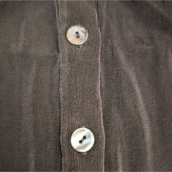 Chico's Travelers Tunic Black Button-Front Mandarin Collar Shirt Size 3 US XL 16 - Picture 8 of 9